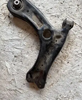 Volkswagen Polo V 6R Front lower control arm/wishbone