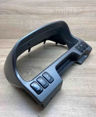 KIA Carens I Dashboard trim 84720M3000