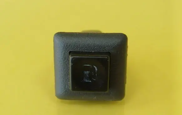 Opel Sintra Fuel tank opening switch 10285912