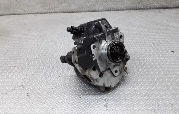 Volvo S60 Fuel injection high pressure pump 0445010043