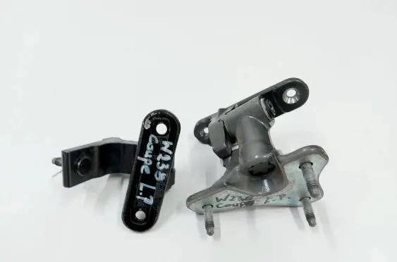 Mercedes-Benz E W238 Front door hinge set 