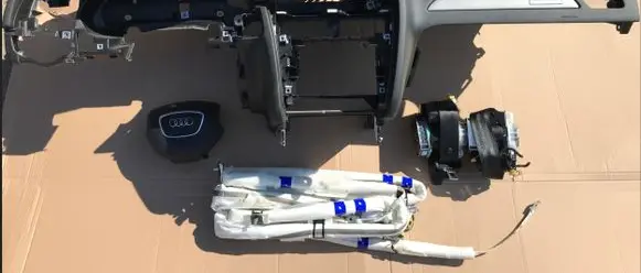 Audi A4 S4 B8 8K Dashboard 8K0