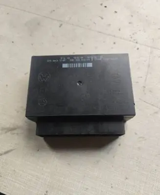 Skoda Octavia Mk2 (1Z) Comfort/convenience module 1K0959933 5DK00841624