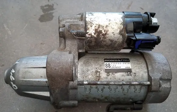Honda CR-V Starter motor