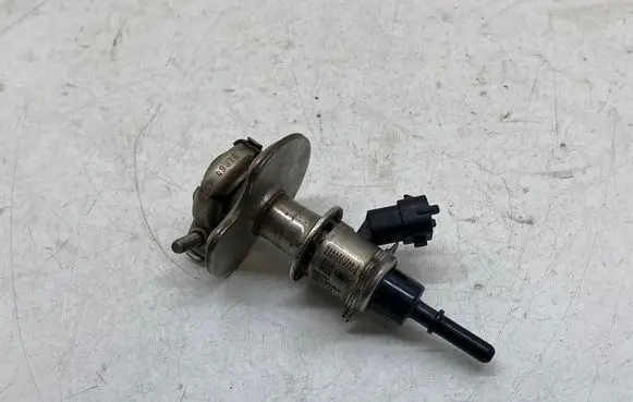 Ford Focus AdBlue injector KV615J281AB