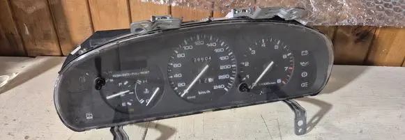 Mazda 323 F Speedometer (instrument cluster) 769905851