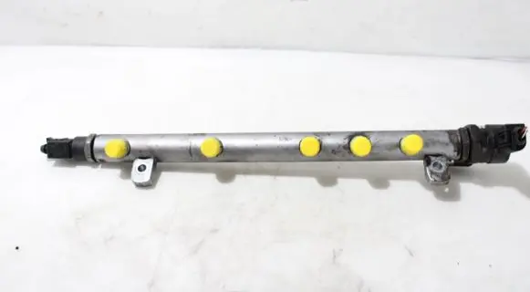 Mercedes-Benz A W169 Fuel main line pipe