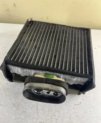 Nissan Almera Tino Air conditioning (A/C) radiator (interior) 