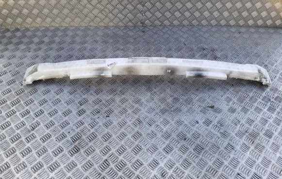 Front bumper foam support bar