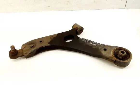 KIA Sportage Front lower control arm/wishbone