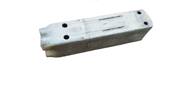 Audi A6 S6 C6 4F Front bumper shock/impact absorber 4F0807134