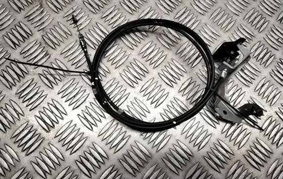 Engine bonnet/hood lock release cable