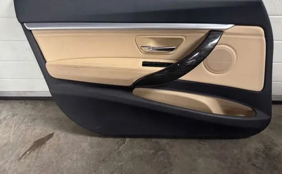 BMW 3 GT F34 Sliding door card 