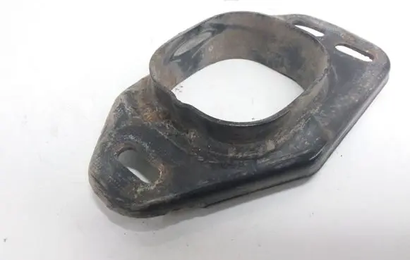 Volkswagen PASSAT B5 Engine mounting bracket 8D0199335F