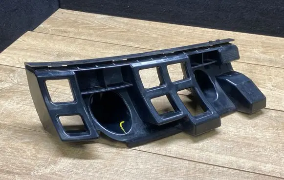 Mercedes-Benz SL R231 Rear bumper mounting bracket A2318810306 11279981
