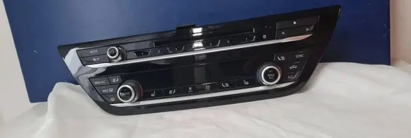 BMW 5 G30 G31 G38 Climate control unit 641111419110 19B288PP2234 7951984