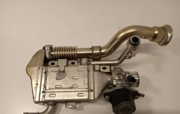 Mercedes-Benz GLC AMG EGR valve cooler A6541402801 1926310286 4248R1017