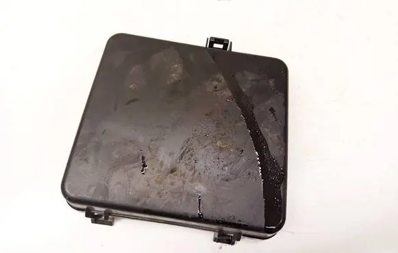 Nissan e-NV200 Fuse box cover 4fa1a