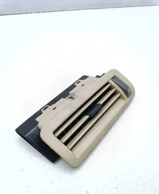 Volkswagen Phaeton Rear air vent grill 3D0819704C