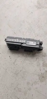BMW X3 G01 Fuse module 6807487 0300935 2801200127