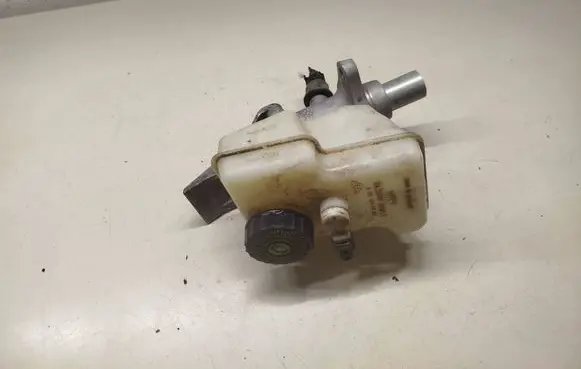 Mercedes-Benz GL X164 Master brake cylinder a1644300202
