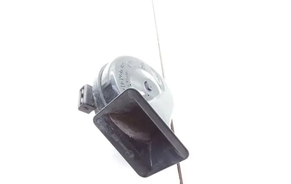 Volkswagen PASSAT B5 Horn signal E20092018