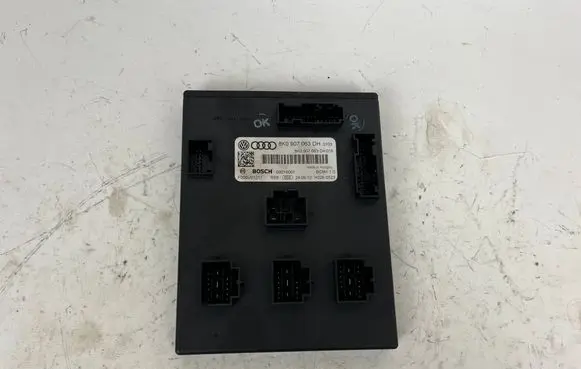 Audi A4 S4 B8 8K Comfort/convenience module 8K0907063DH