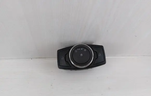 Ford Mondeo MK V Light switch