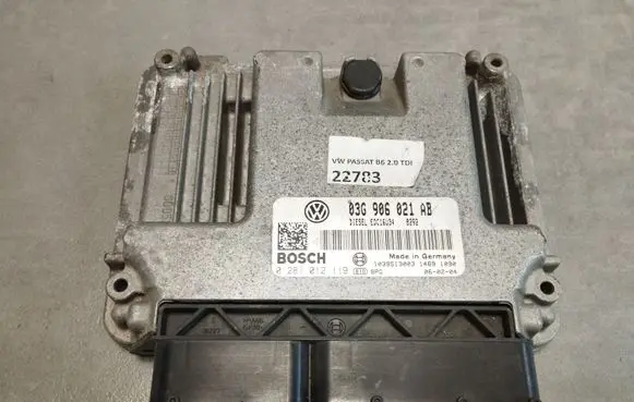 Volkswagen PASSAT B6 Engine control unit/module 03G906021AB 0281012119 1039S13003