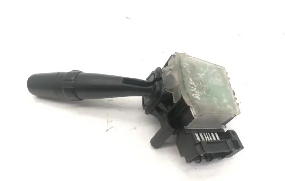 Toyota Avensis Verso Indicator stalk 8465228640