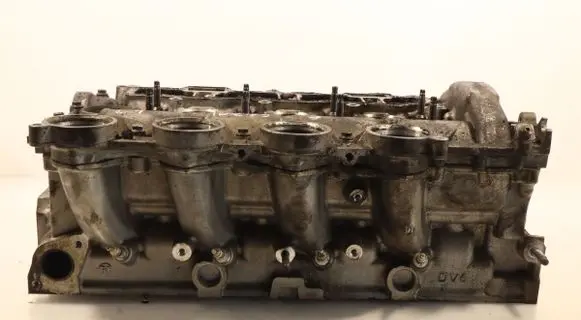 Citroen C4 I Picasso Engine head 9655911480