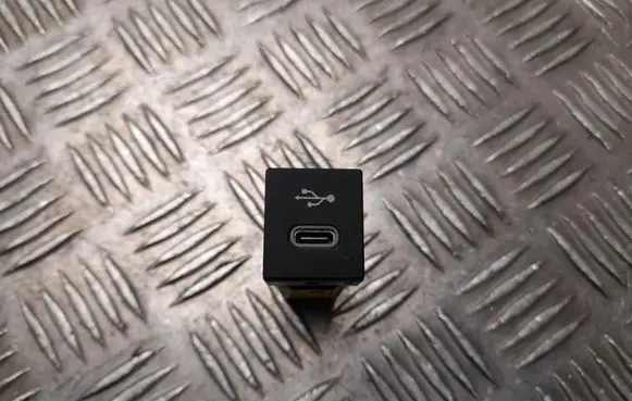 Toyota Aygo X USB socket connector 861900H010