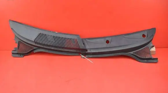Renault Scenic I Wiper trim 8200050329