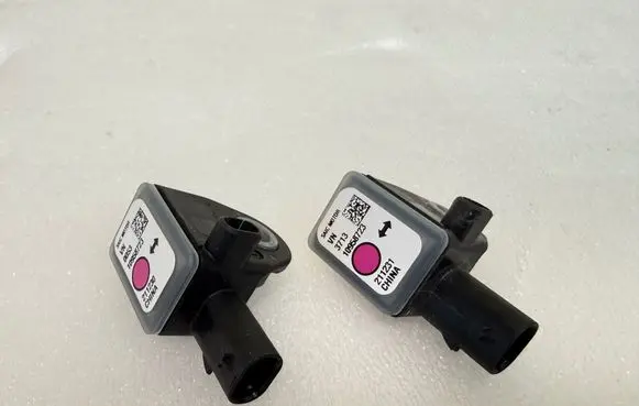 MG ZS Airbag deployment crash/impact sensor 10958723 20231221