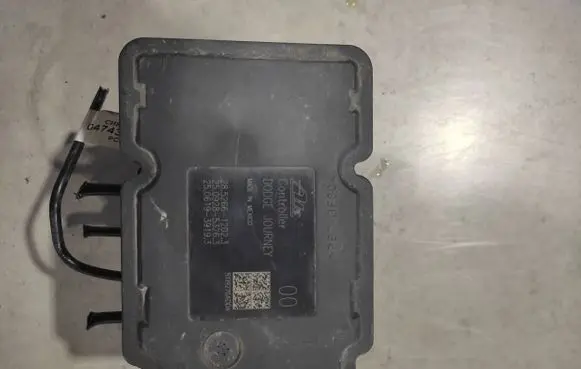Fiat Freemont ABS Pump P68217512AA 28526612023 25092853263