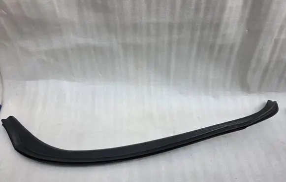 Volvo S90, V90 Rubber seal rear door 32274033