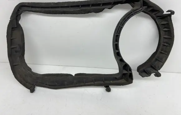 Lexus LS 400 Radiator mount bracket 5329350030