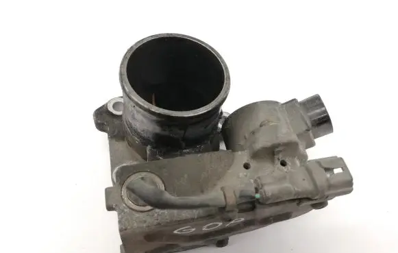 Toyota Avensis Verso Throttle valve 8967221020