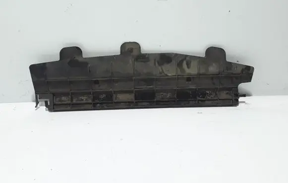 Renault Kangoo II Intercooler air guide/duct channel 8200427478