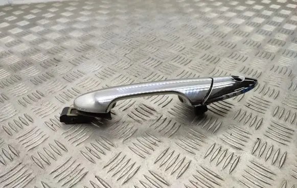 Honda FR-V Front door exterior handle