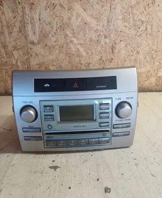 Toyota Corolla Verso E121 Radio/CD/DVD/GPS head unit 861200F010 CQTS7421LC W58810