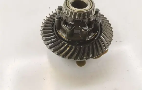 Mercedes-Benz G W460 Rear differential 4603530201