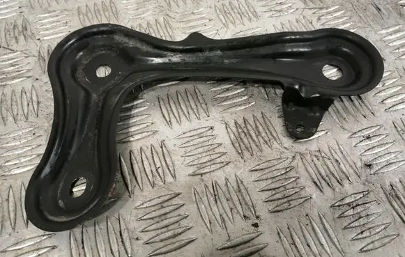 Toyota Verso Engine mounting bracket 5225702031
