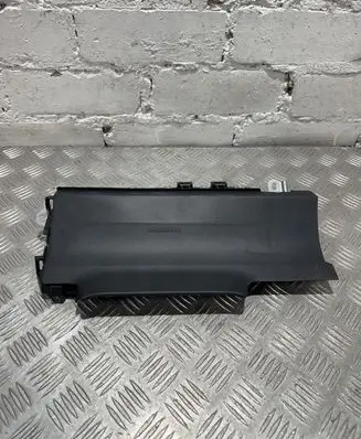 Lexus RX 450H Knee airbag TG13D04001