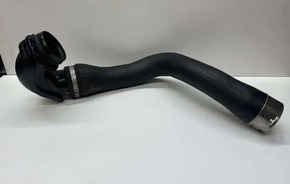 Opel Insignia A Intercooler hose/pipe F20528