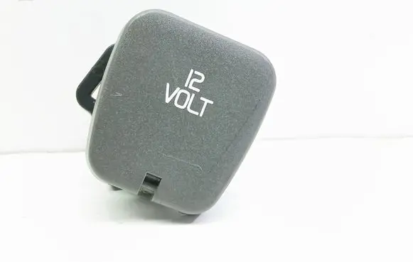 Volvo XC60 12 V Socket (rear) 