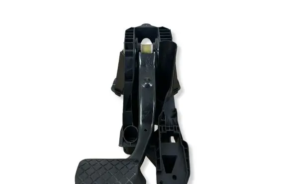 Volkswagen PASSAT B8 Brake pedal 5Q1723058AJ
