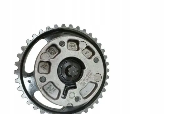 Peugeot 3008 II Camshaft pulley/ VANOS 9813097380