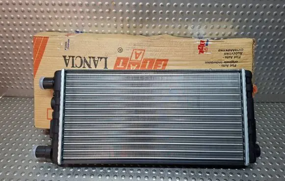 Fiat Seicento/600 Coolant radiator 46521747