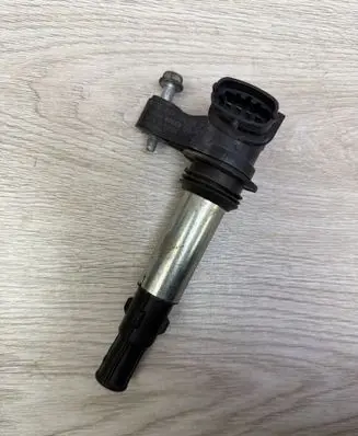 Cadillac SRX High voltage ignition coil 0221604104 12583514 B07154